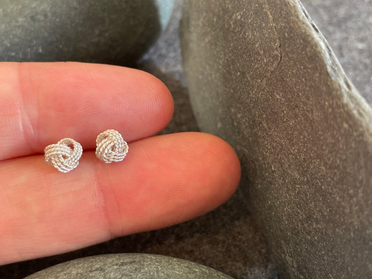 Knot Earrings in 925 Sterling Silver