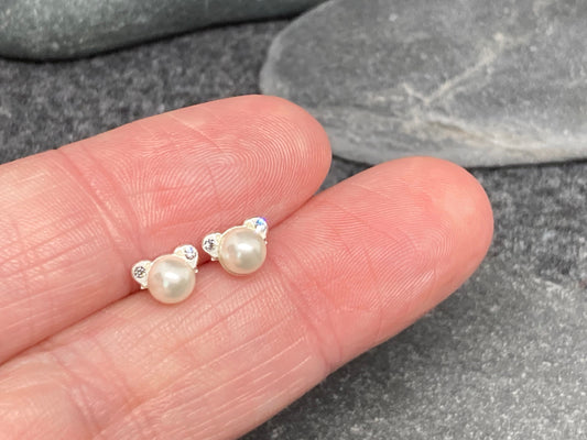Pearl Bear Earrings in 925 Sterling Silver with Cubic Zirconia