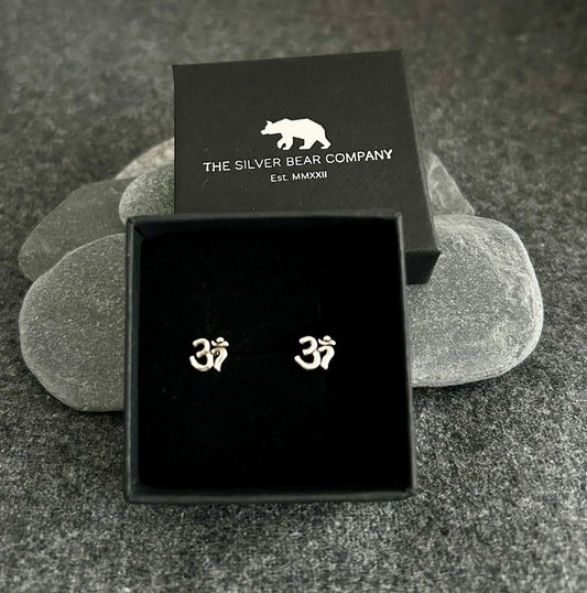 Om - 925 Sterling Silver Plain Stud Earrings