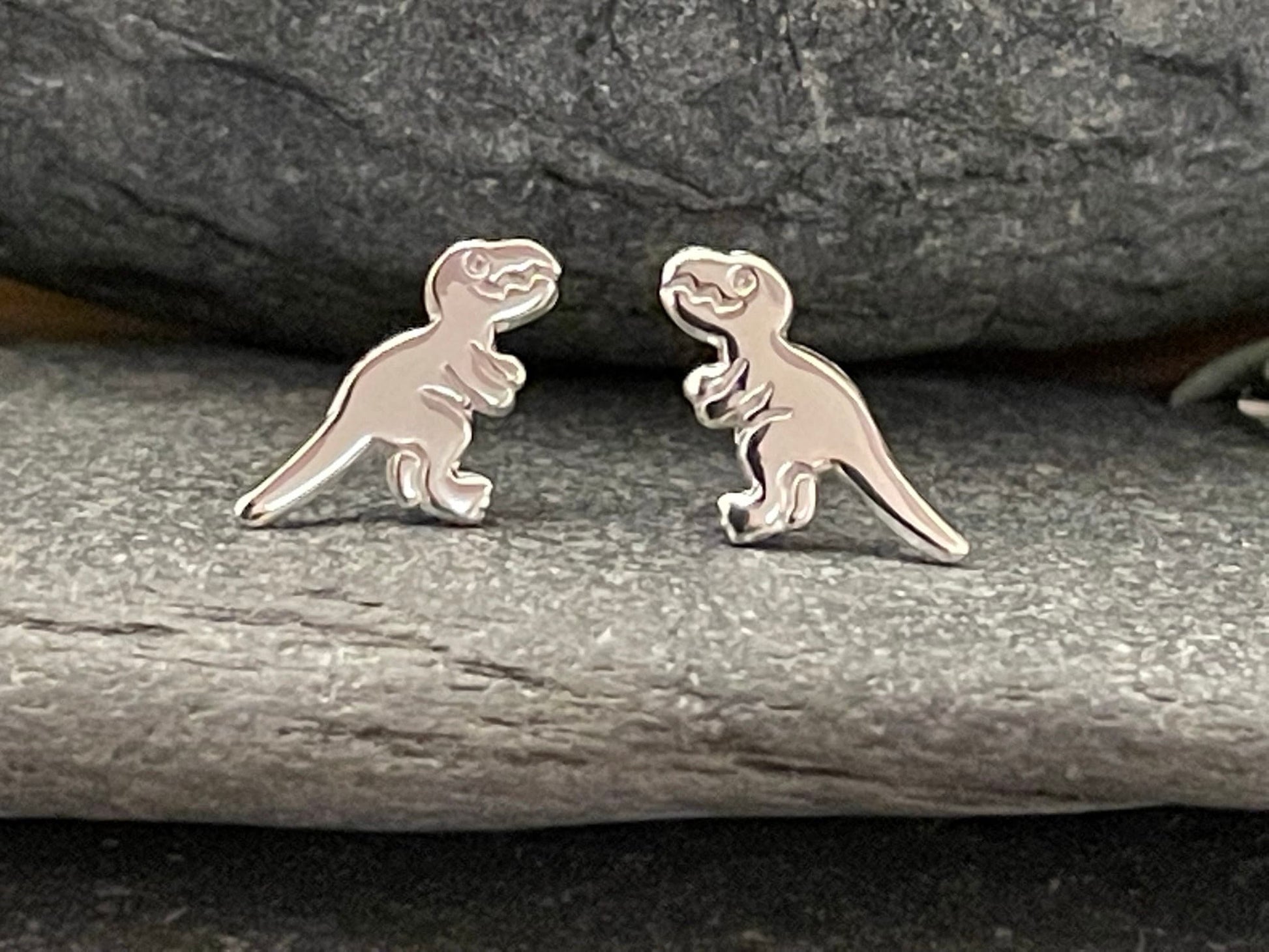 T-Rex Dinosaur Tyrannosaurus Rex - 925 Sterling Silver Plain Stud Earrings - Boxed