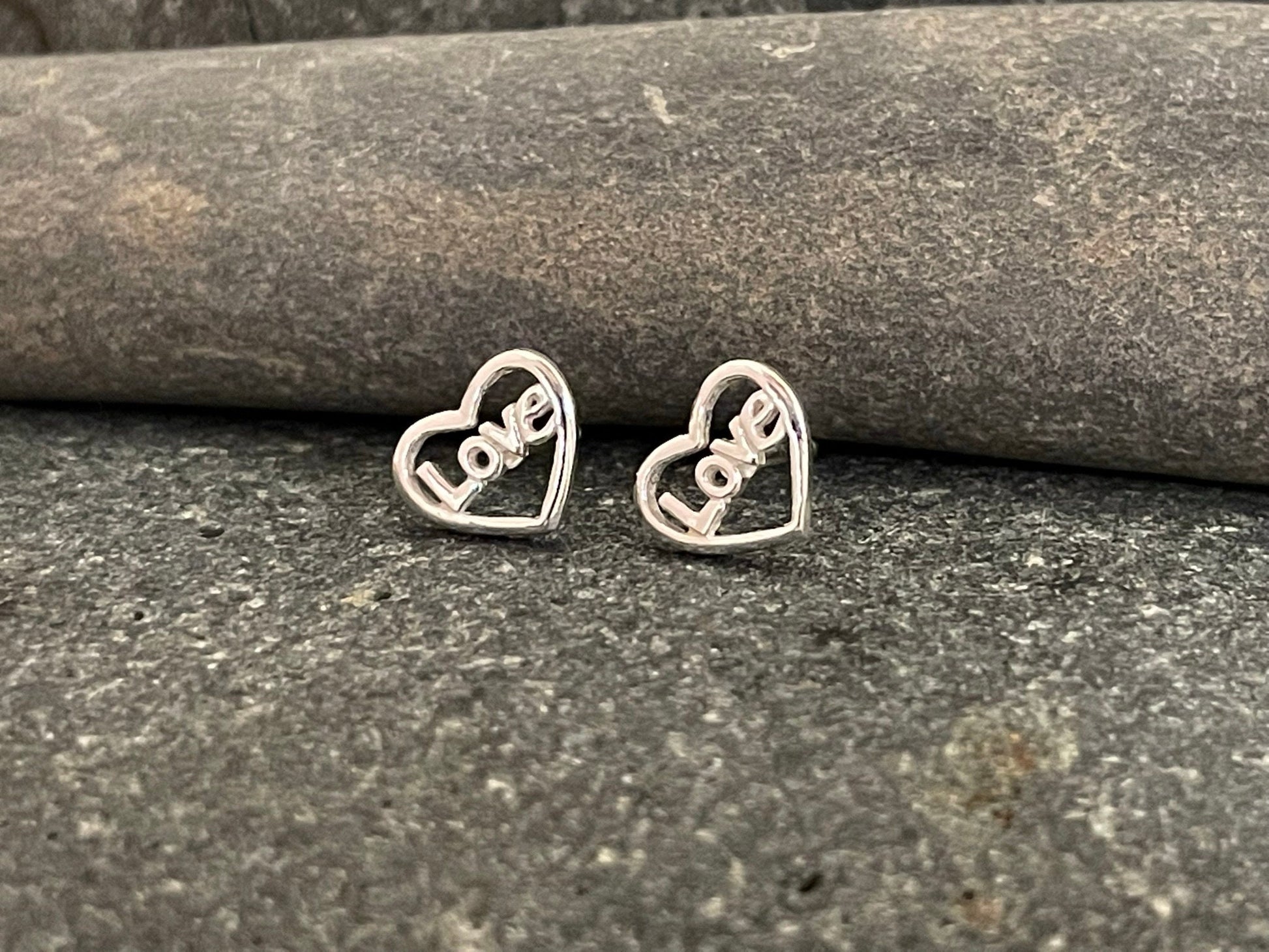Love Heart Sweet - 925 Sterling Silver Plain Stud Earrings