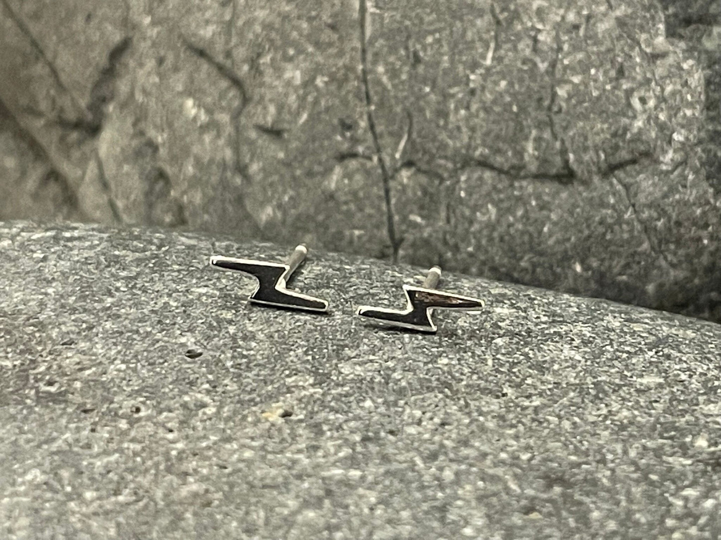 Lightning Bolt (small) - 925 Sterling Silver Plain Stud Earrings