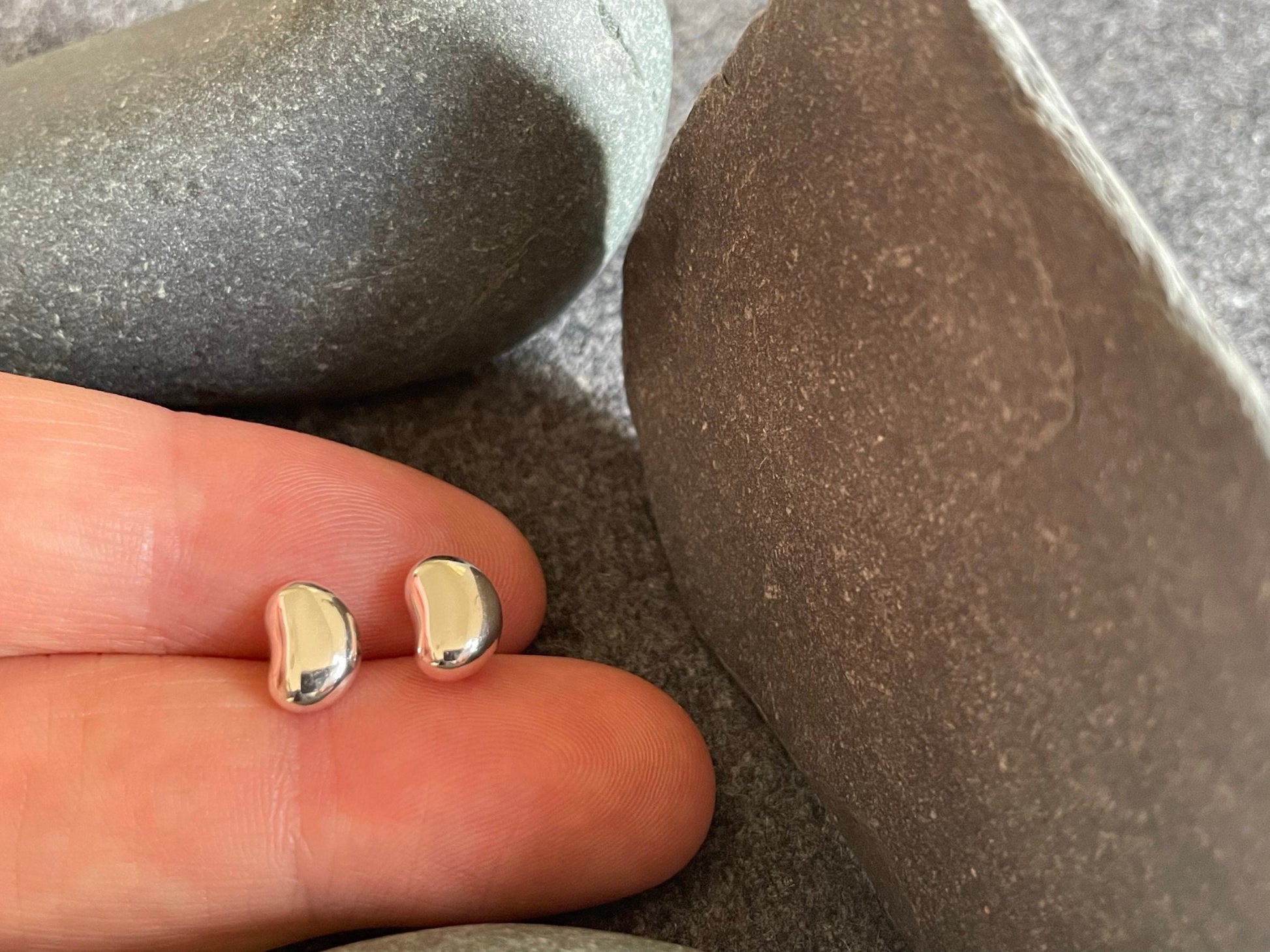 Silver Pebbles - 925 Sterling Silver Stud Earrings - Boxed