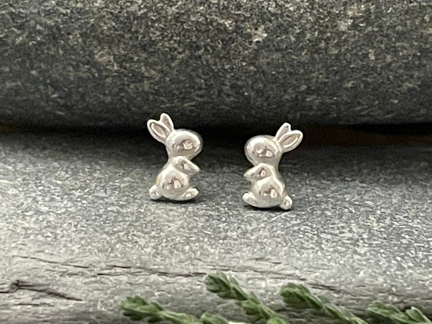 Bunny Rabbit - 925 Sterling Silver Plain Stud Earrings - Boxed