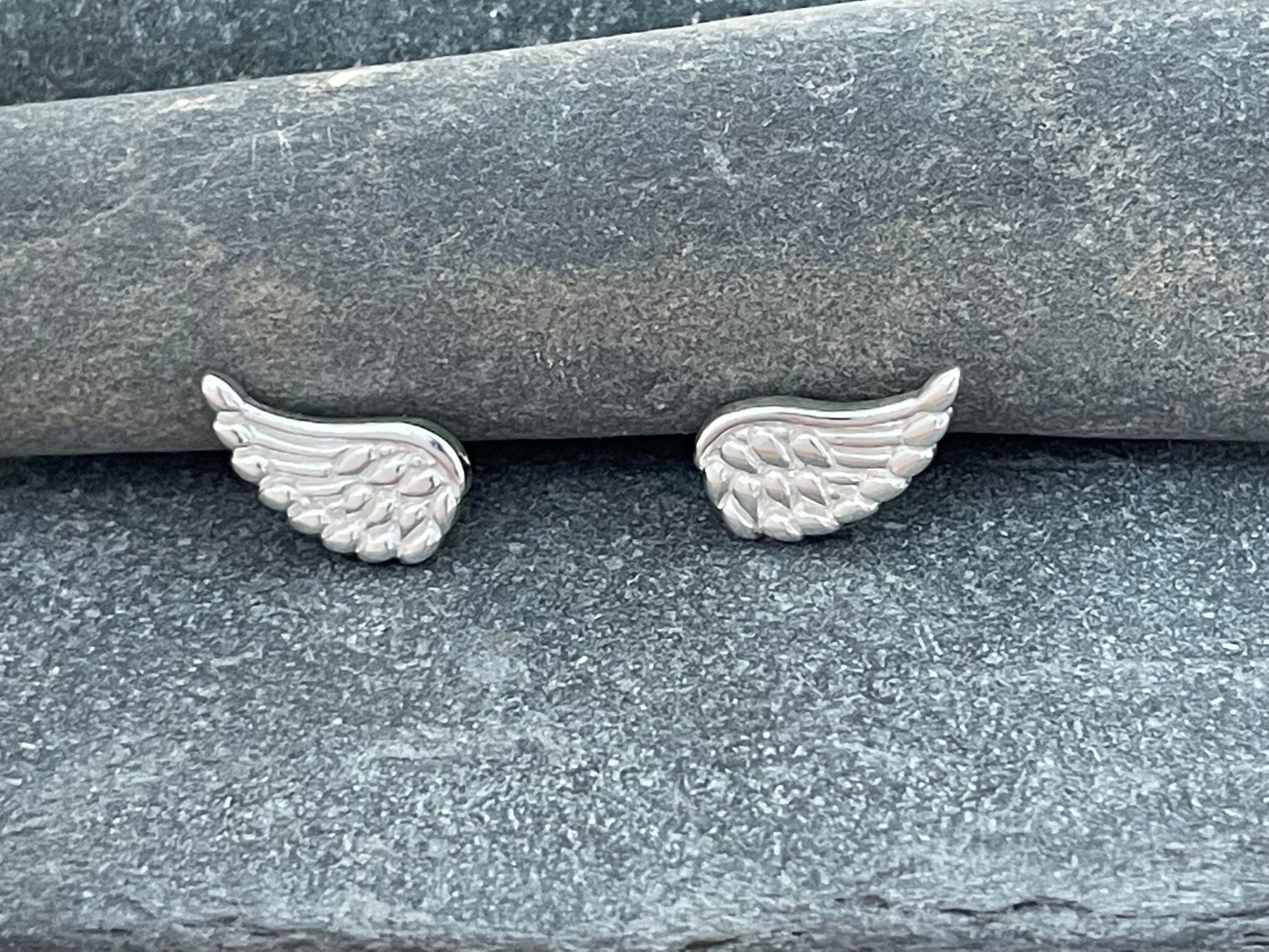 Angel Wings - 925 Sterling Silver Stud Earrings Boxed