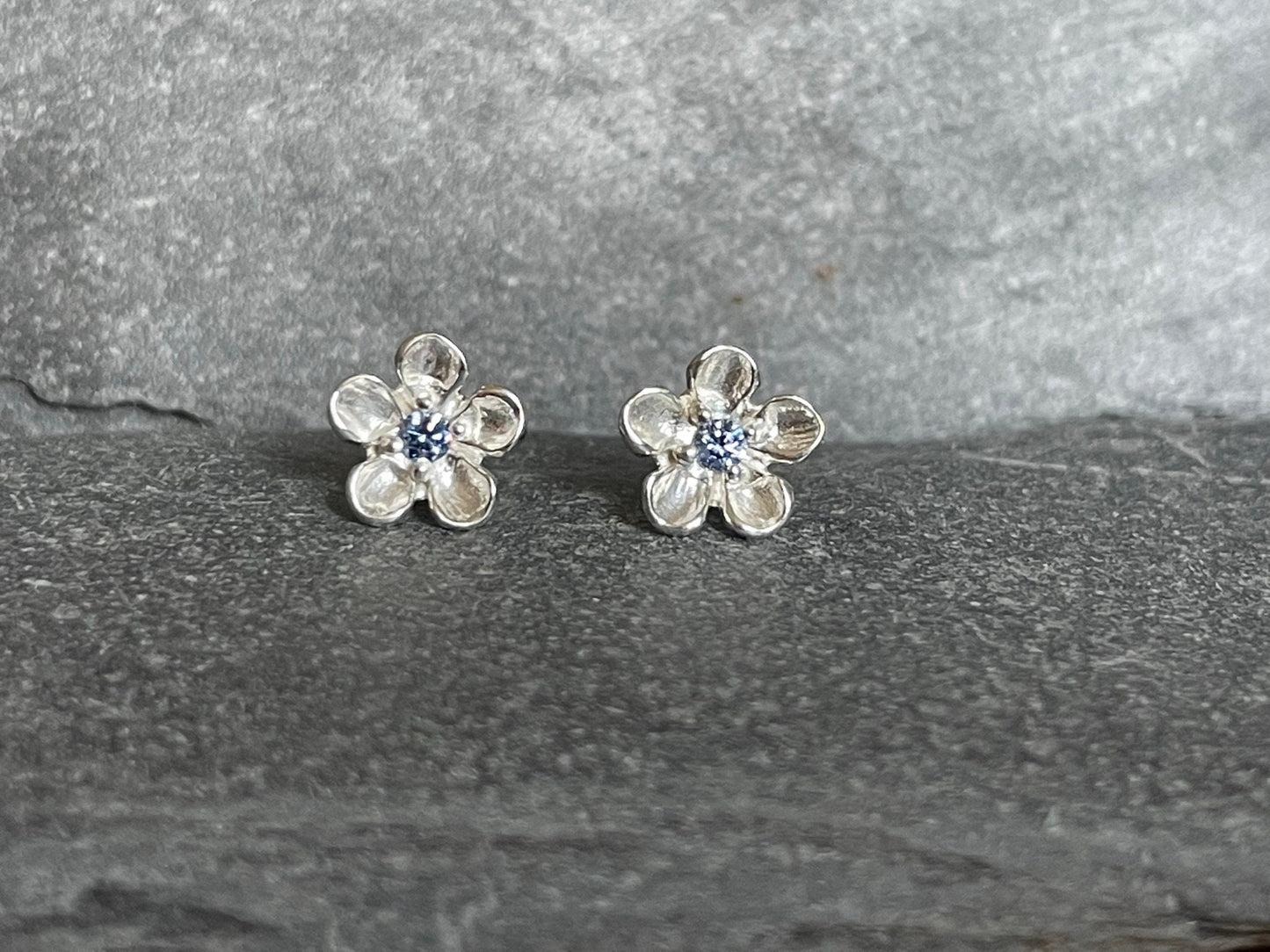 Flower - 925 Sterling Silver Blue Cubic Zirconia CZ Stud Earrings: Forget Me Not. Boxed