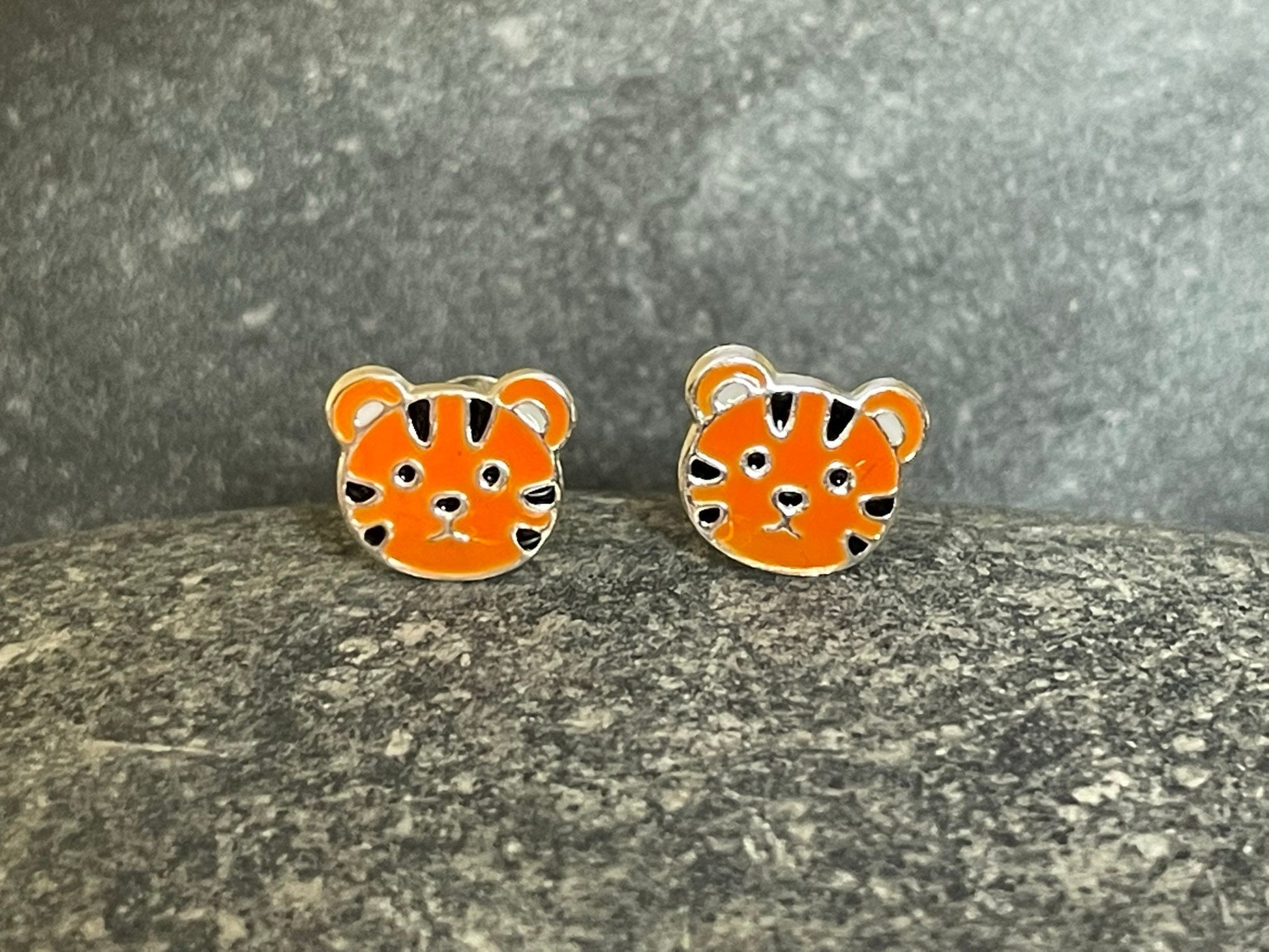 Tiger Face Earrings in 925 Sterling Silver