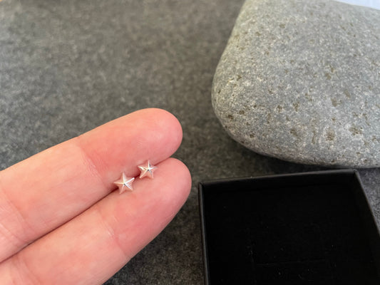 Star - 925 Sterling Silver Plain Stud Earrings
