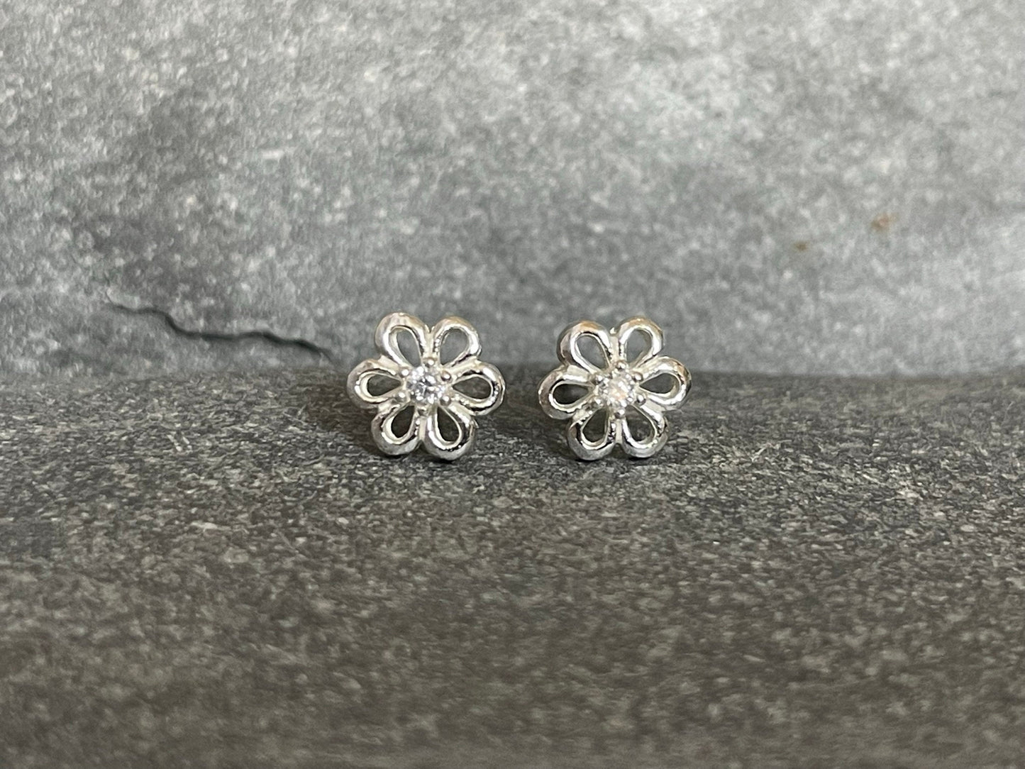 Flower - 925 Sterling Silver Cubic Zirconia CZ Stud Earrings Boxed