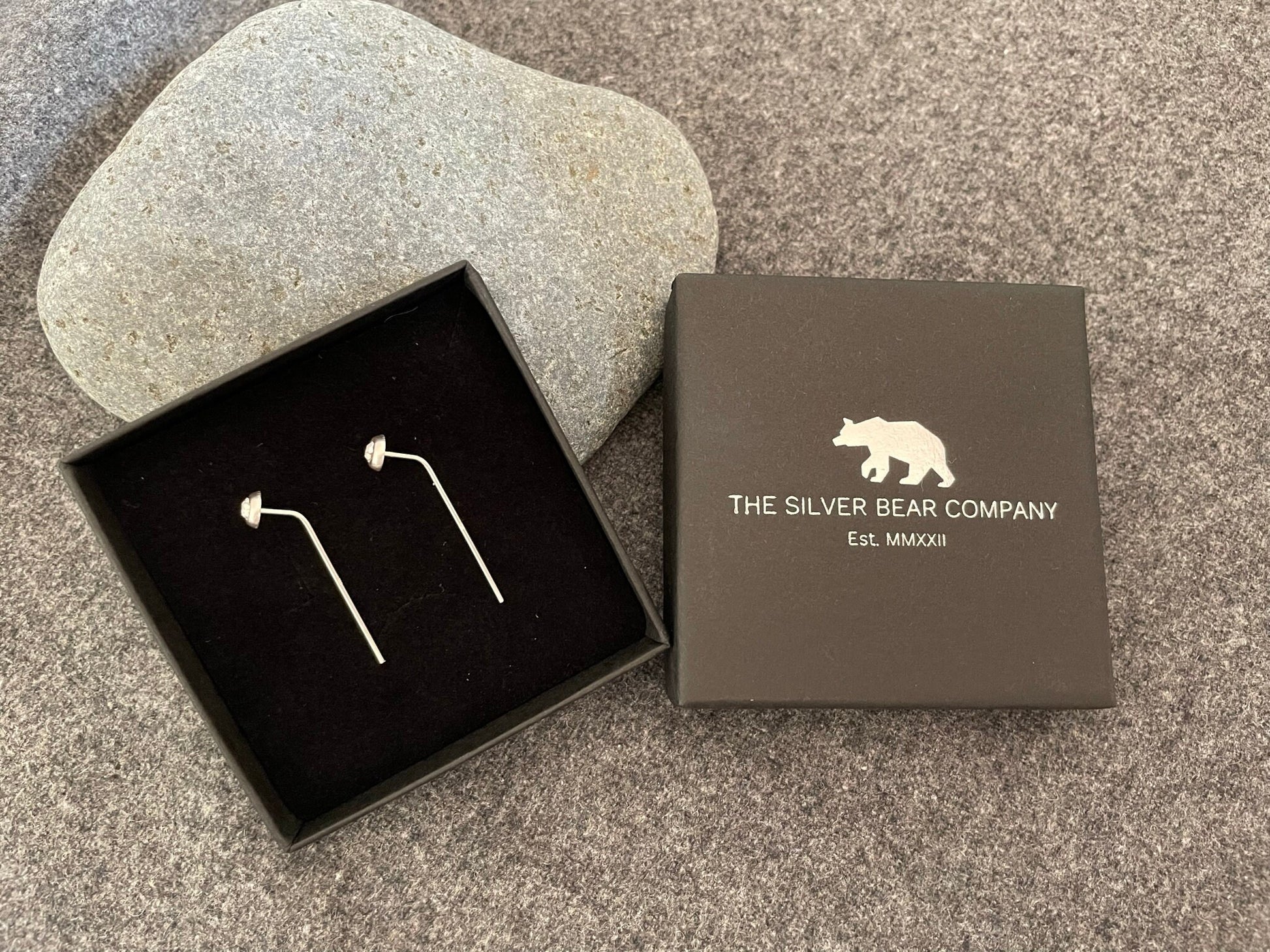 Round - 925 Sterling Silver Crystal Bar Drop Earrings