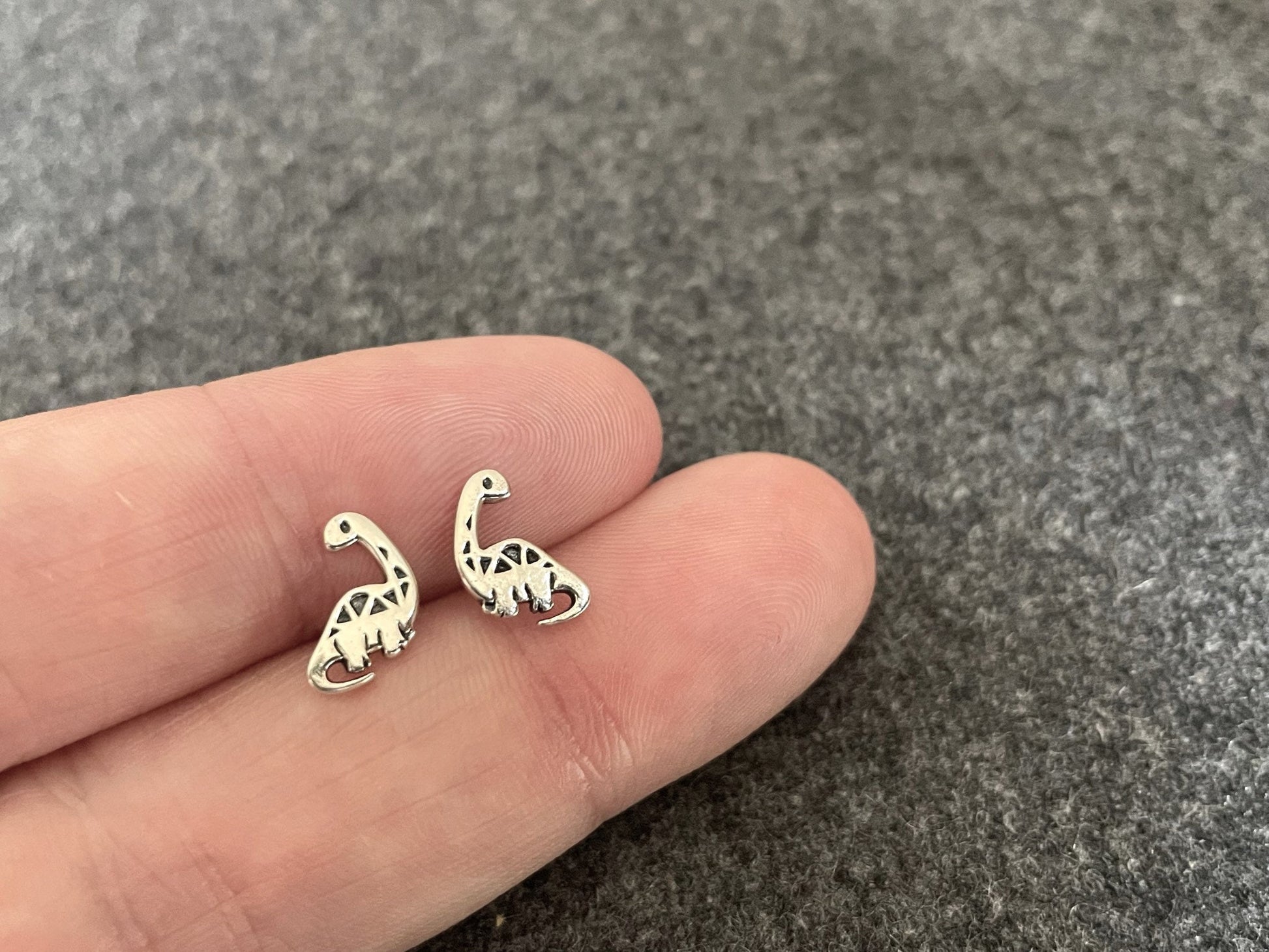 Dinosaur Brontosaurus - 925 Sterling Silver Stud Earrings - Boxed