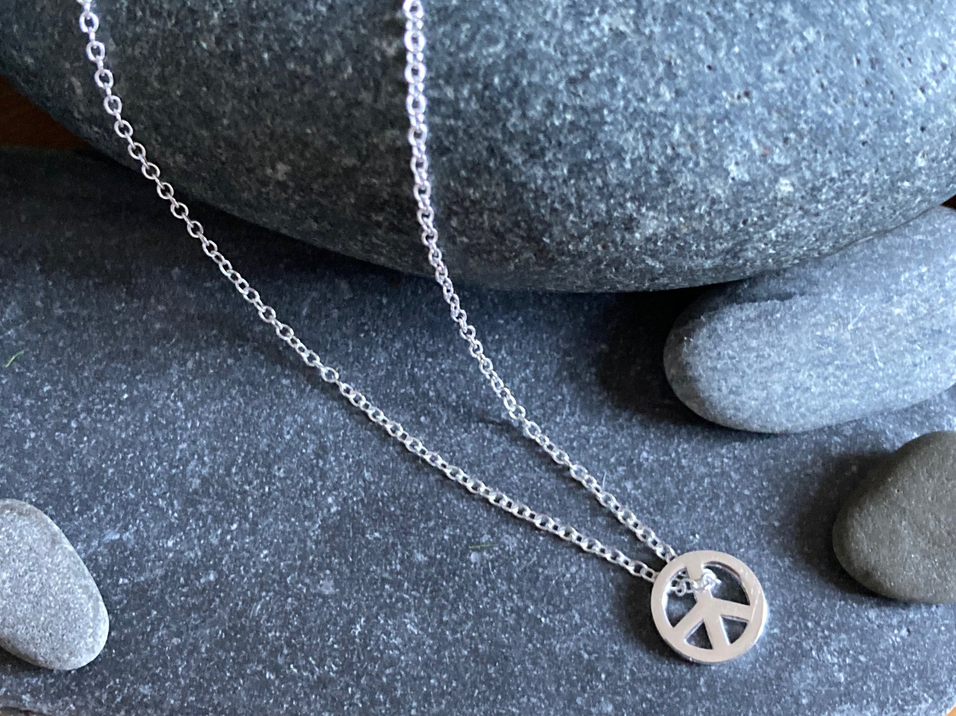 Peace Symbol - 925 Sterling Silver Plain Necklace Boxed