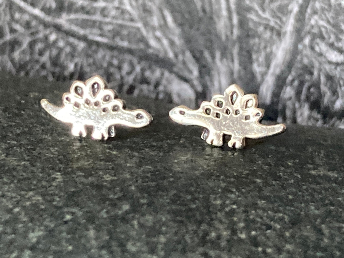 Dinosaur Stegosaurus - 925 Sterling Silver Stud Earrings - Boxed