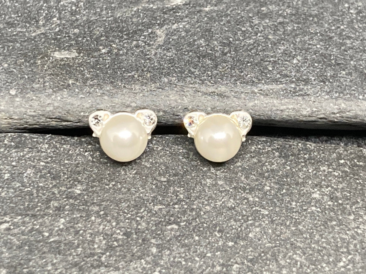 Pearl Bears - 925 Sterling Silver Stud Earrings - Cubic Zirconia Ears