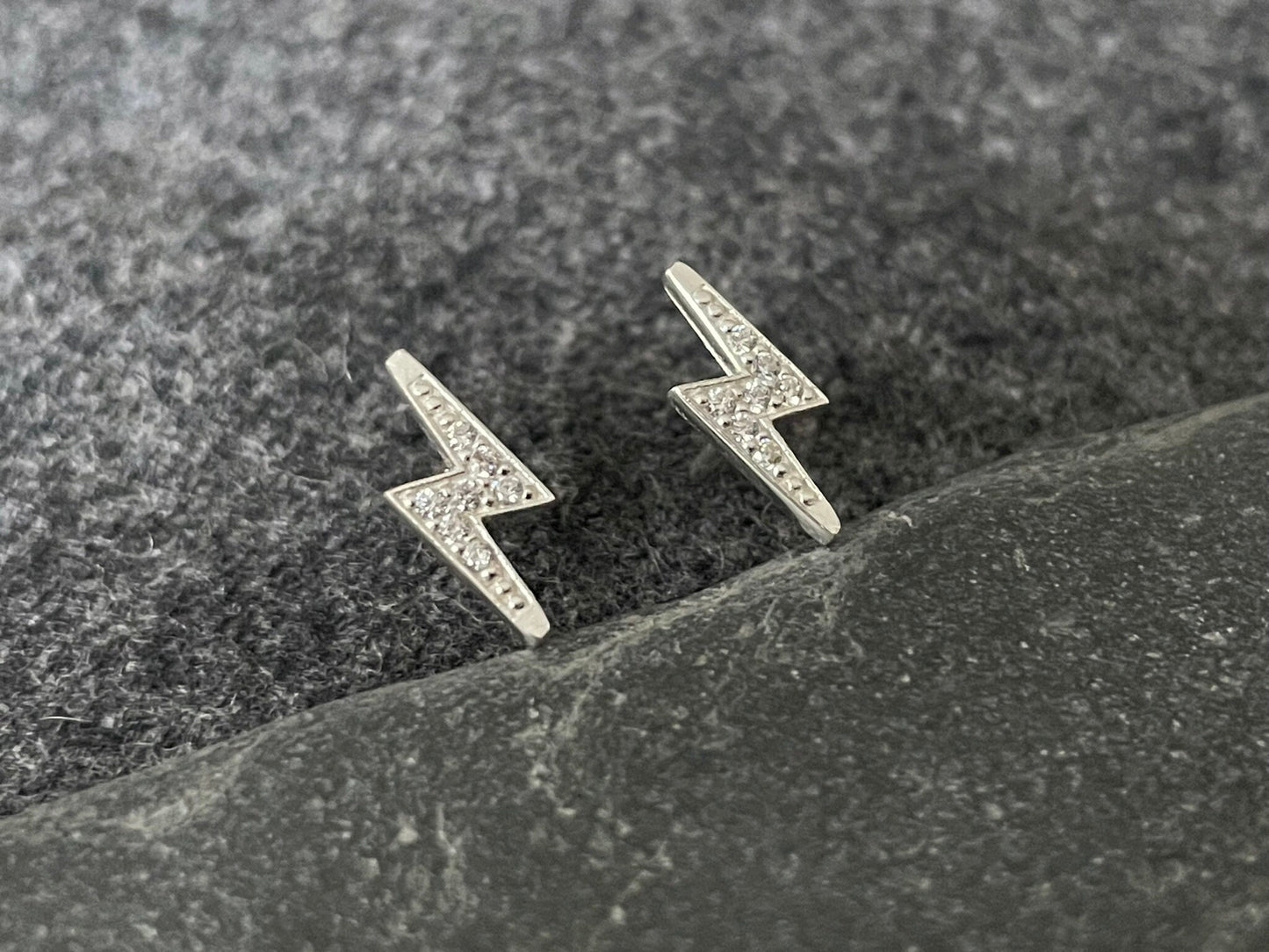 Lightning Bolt - 925 Sterling Silver Cubic Zirconia Ear Studs CZ