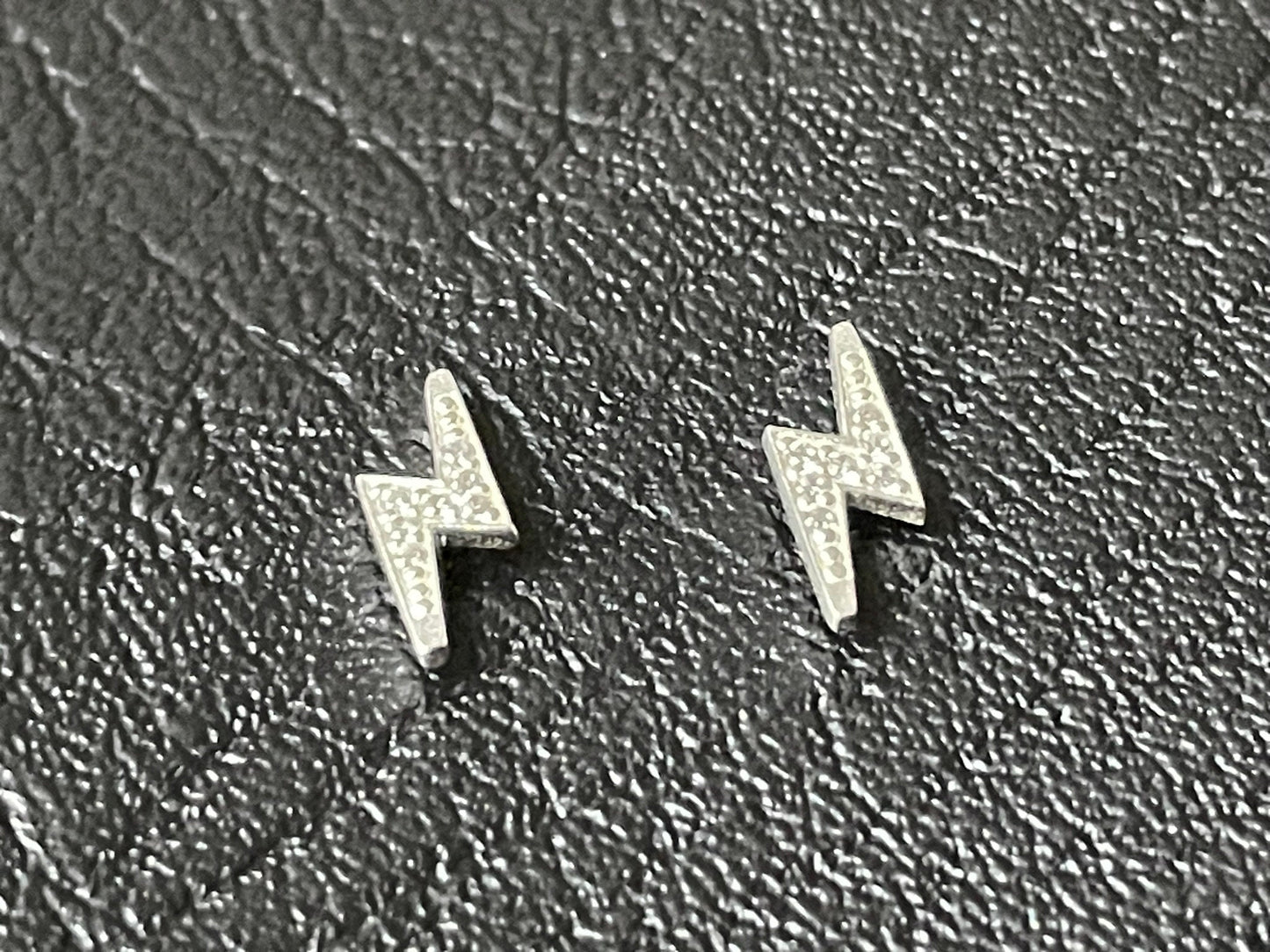 Lightning Bolt - 925 Sterling Silver Cubic Zirconia Ear Studs CZ
