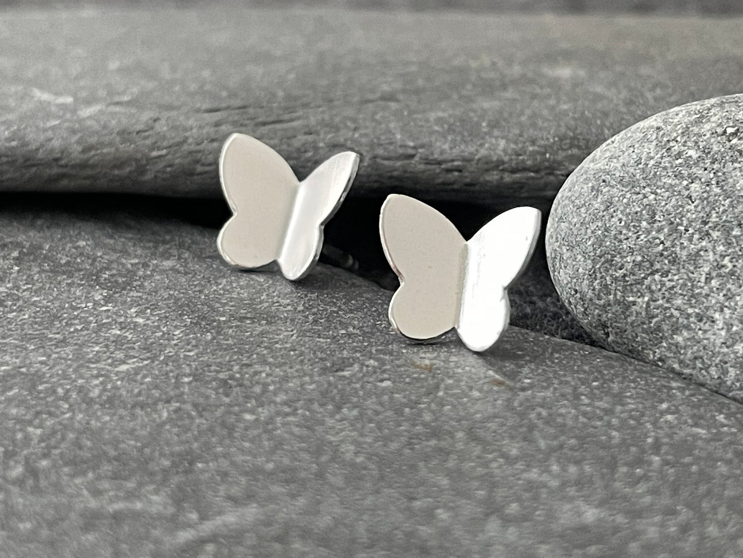 Butterfly - 925 Sterling Silver Plain Ear Studs - Boxed