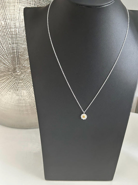 Daisy - 925 Sterling Silver Necklace - Boxed