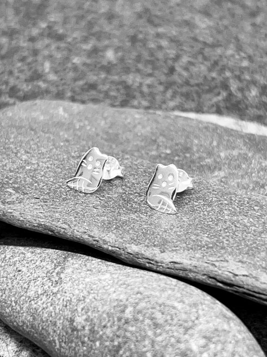 Cat - 925 Sterling Silver Plain Ear Studs