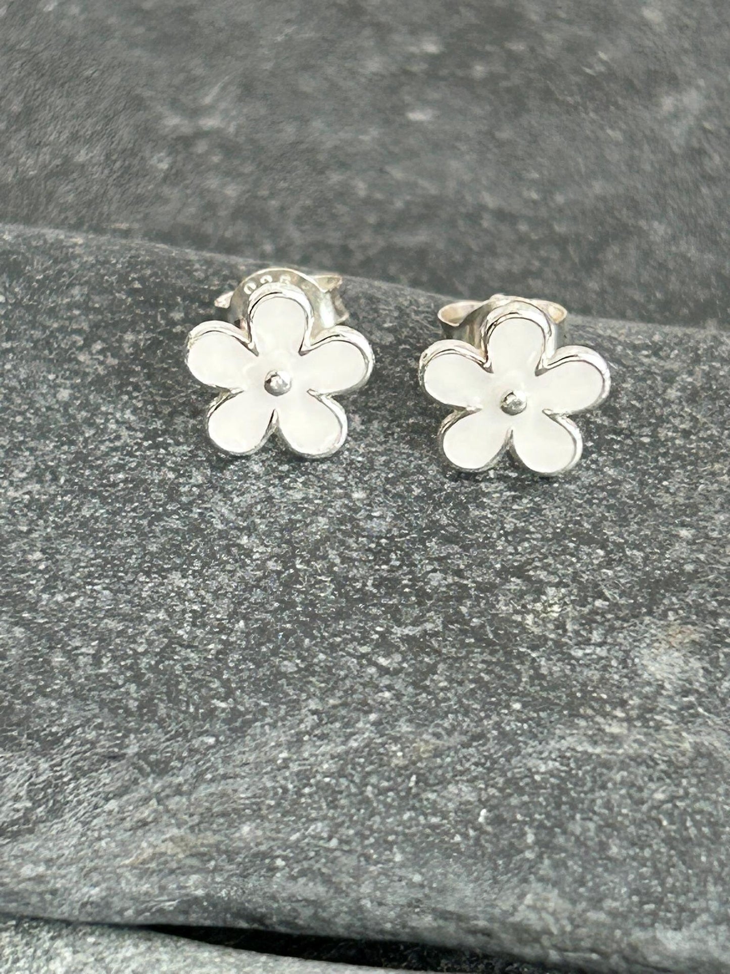 Flower Cosmos - 925 Sterling Silver Plain White Ear Studs