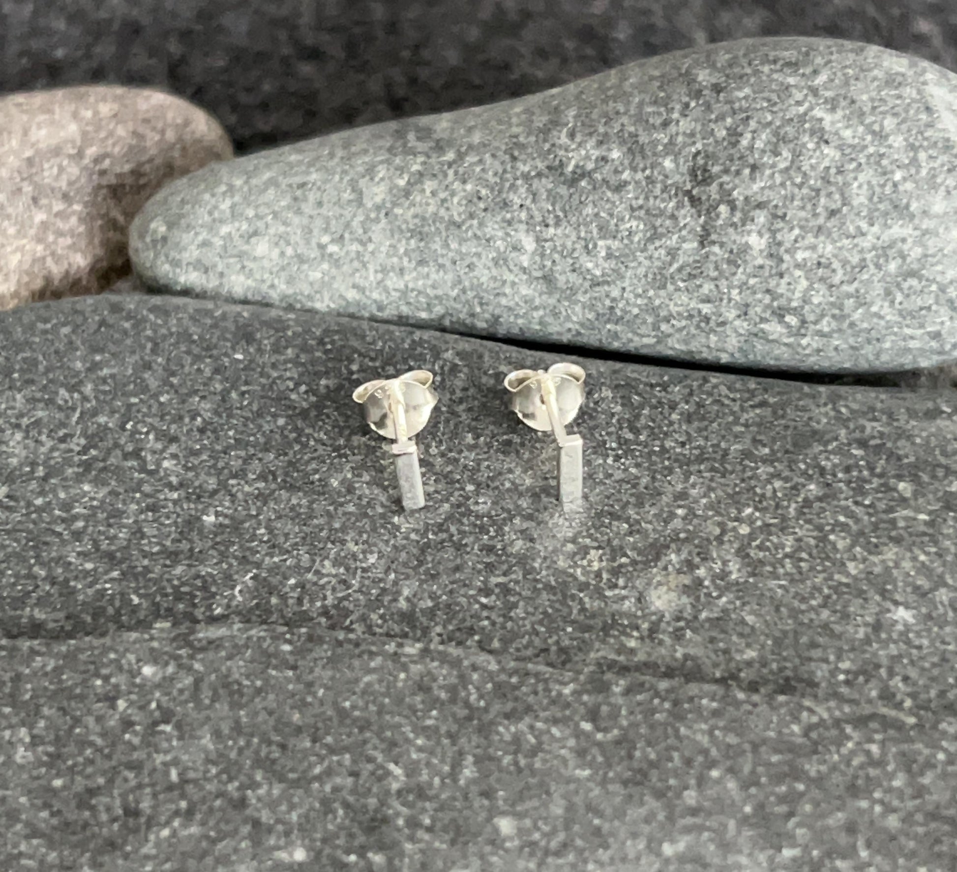 Bar - 925 Sterling Silver Plain Ear Studs Boxed