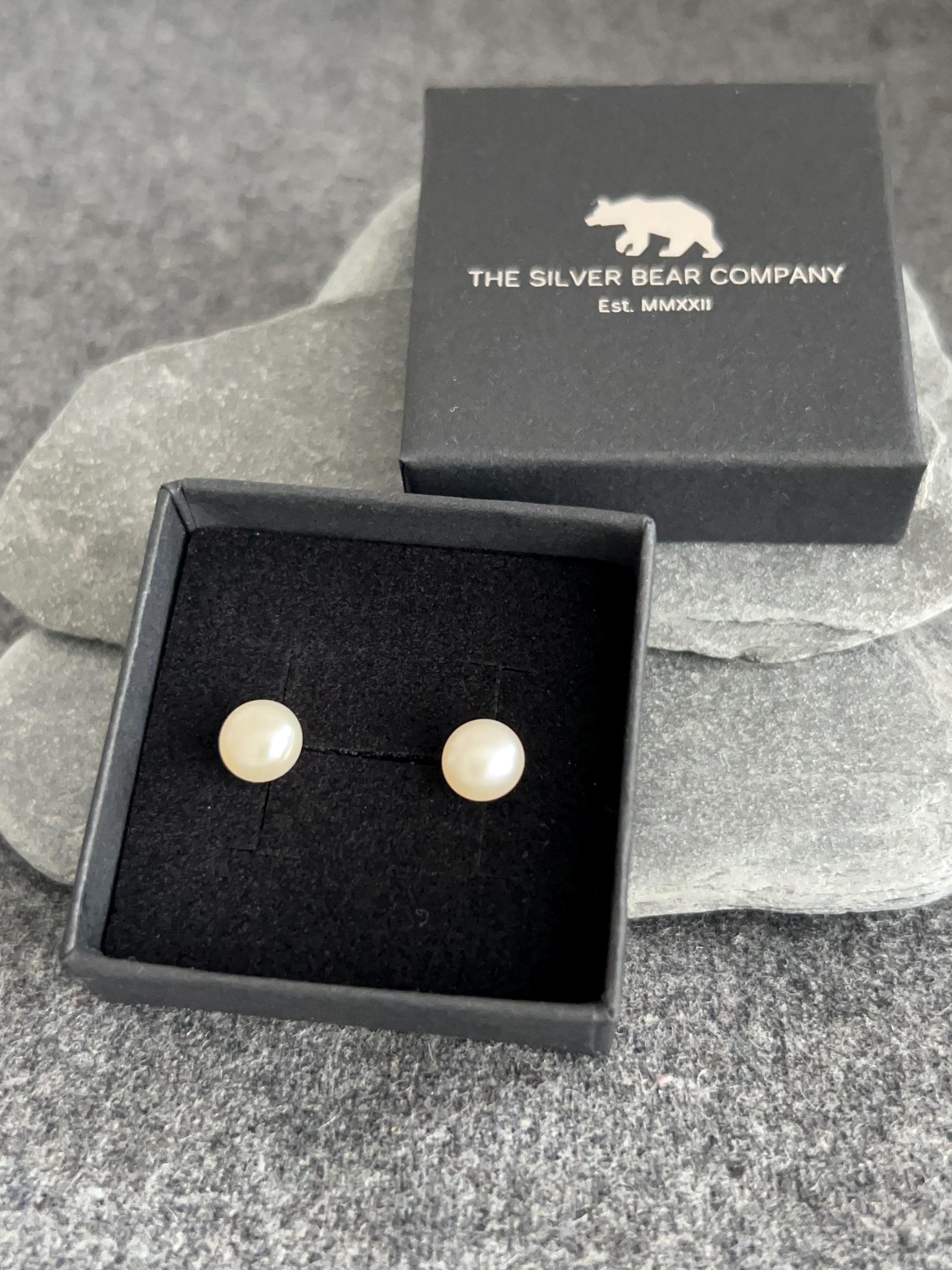 Freshwater Pearl - 7mm 925 Sterling Silver Stud Earrings