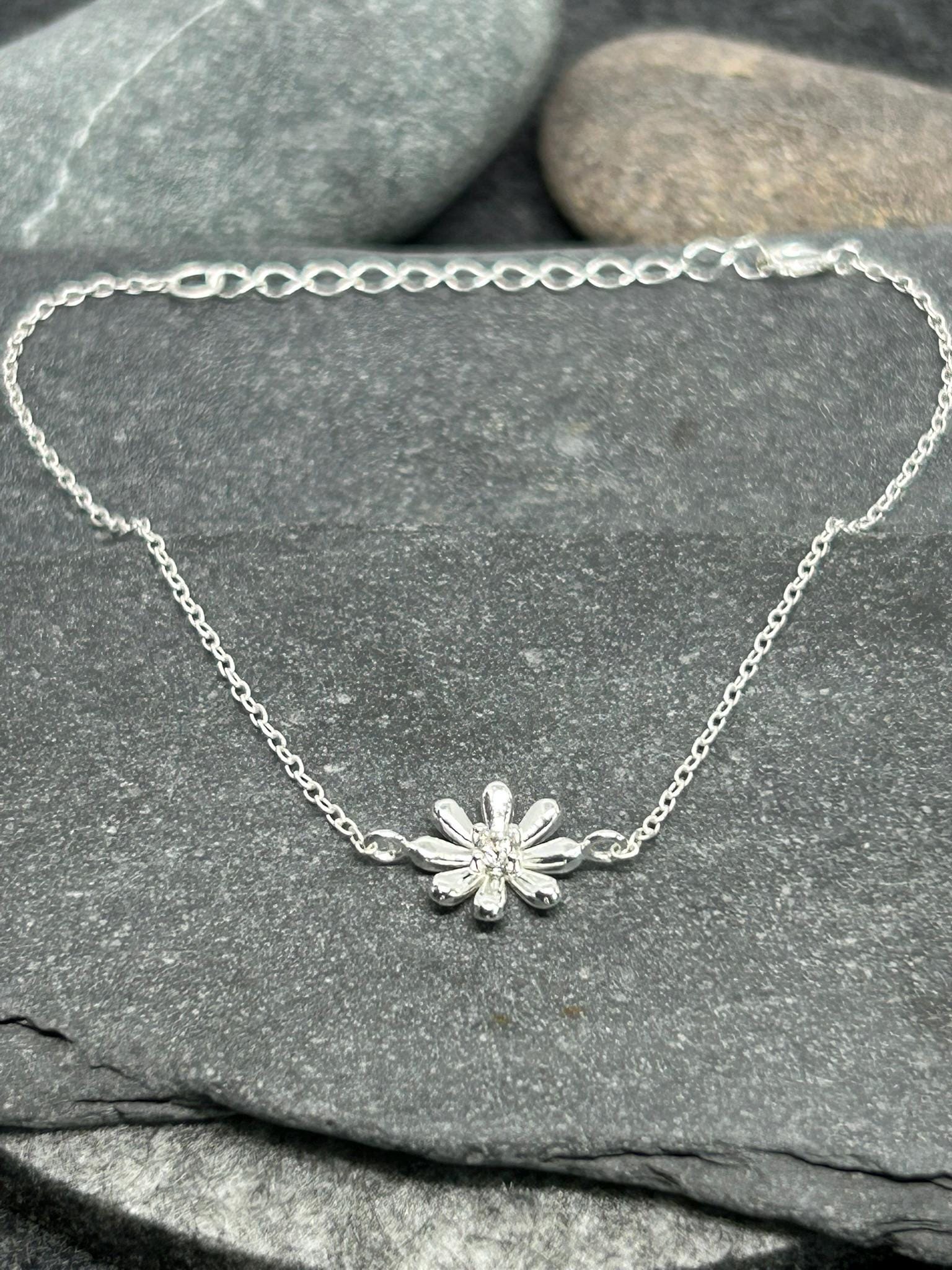 Flower Bracelet - 925 Sterling Silver with Cubic Zirconia CZ