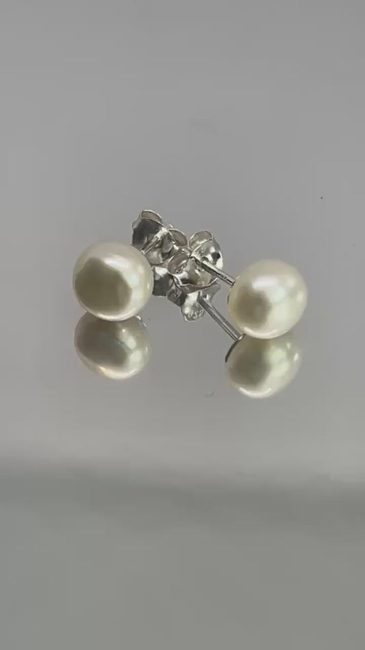 Freshwater Pearl - 7mm 925 Sterling Silver Stud Earrings